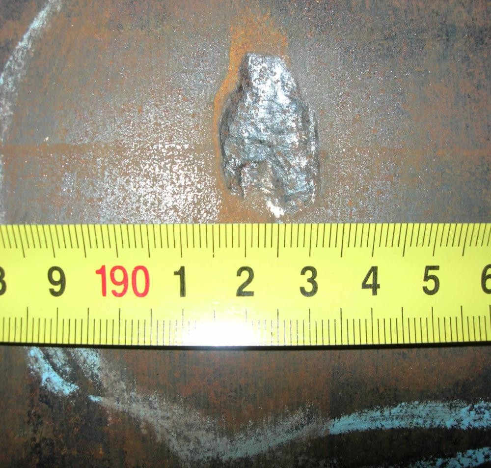 Дефекты поверхности металла труб - раковина от окалины