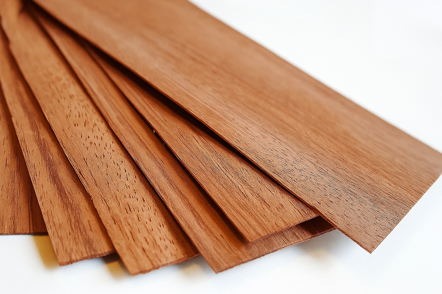 Строганый шпон